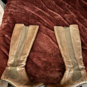 Boc Brown leather Heeled Boots